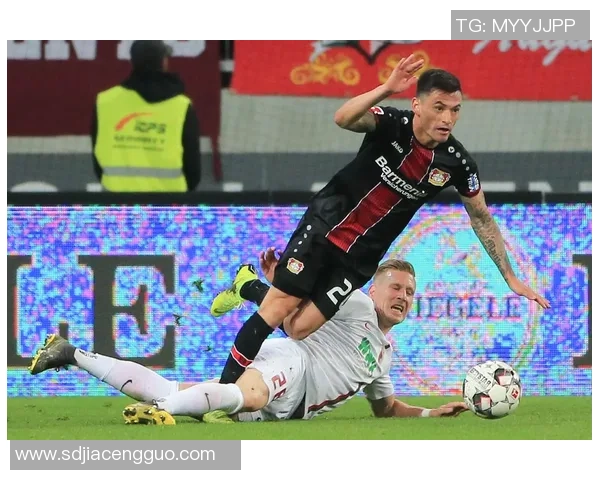 德甲保级大战来袭勒沃库森双星闪耀奥格斯堡主场迎强敌挑战 德甲保级大战来袭勒沃库森双星闪耀奥格斯堡主场迎强敌挑战